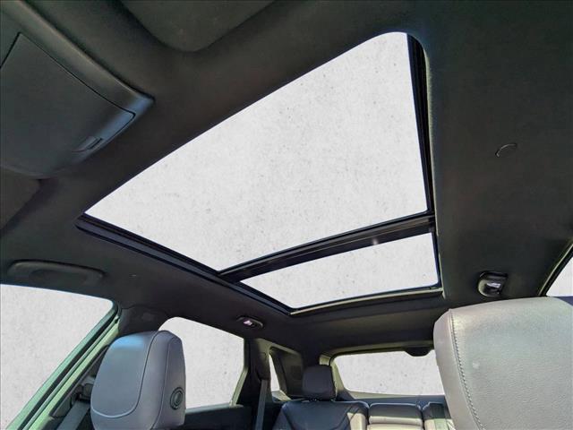 used 2017 Cadillac XT5 car, priced at $15,251