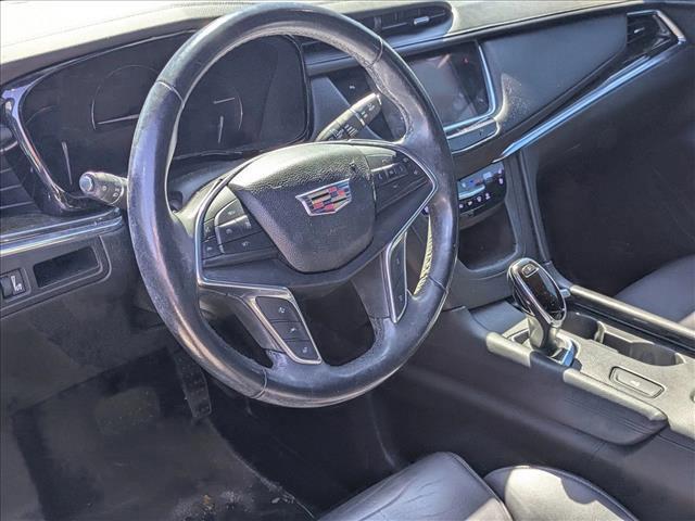 used 2017 Cadillac XT5 car, priced at $15,251