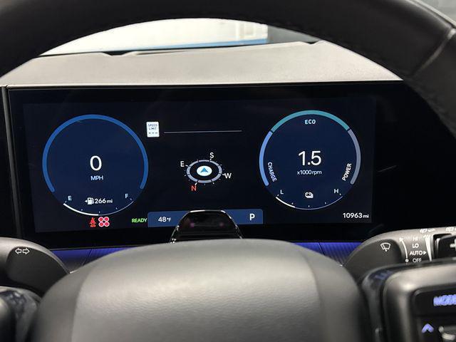 used 2024 Hyundai SANTA FE HEV car, priced at $37,485