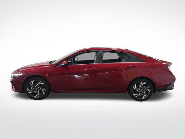 new 2025 Hyundai Elantra car, priced at $30,553