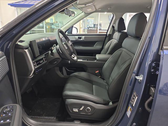 new 2025 Hyundai Santa Fe car, priced at $39,057