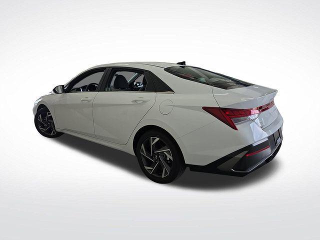 new 2025 Hyundai Elantra car, priced at $30,512