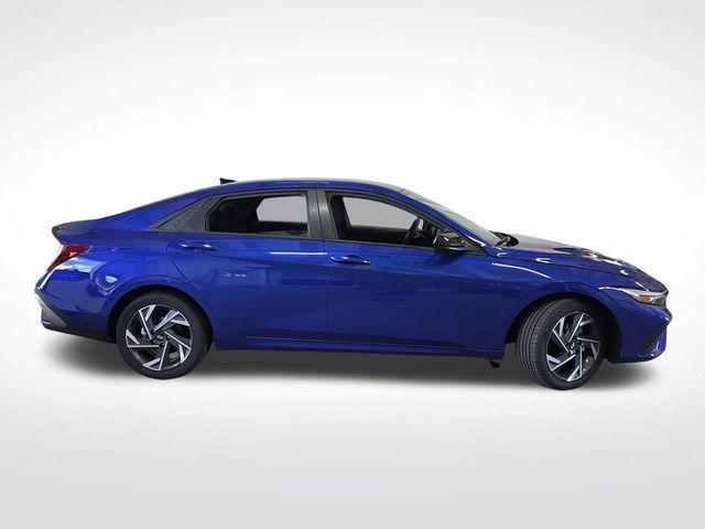 new 2025 Hyundai Elantra car, priced at $23,628