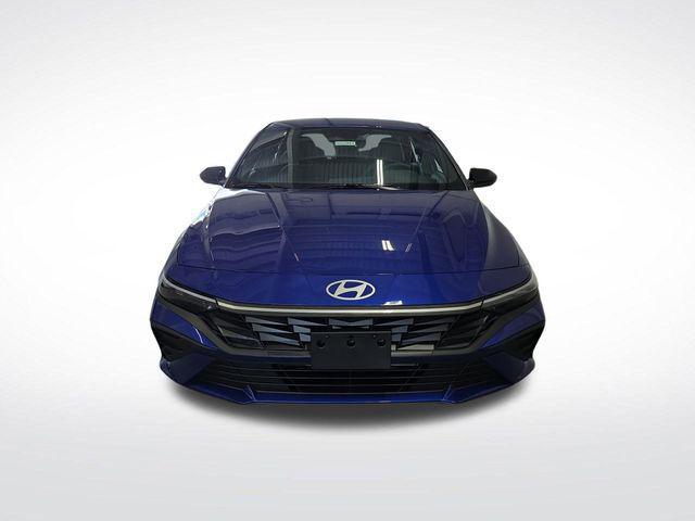 new 2025 Hyundai Elantra car, priced at $23,628