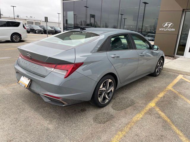 used 2022 Hyundai Elantra car, priced at $19,832