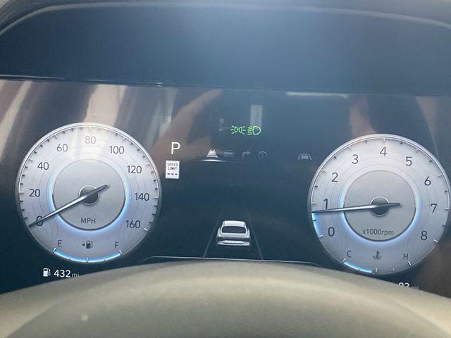 new 2025 Hyundai Elantra car, priced at $25,427