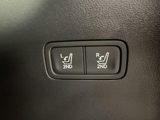 used 2024 Hyundai Santa Fe car, priced at $29,744