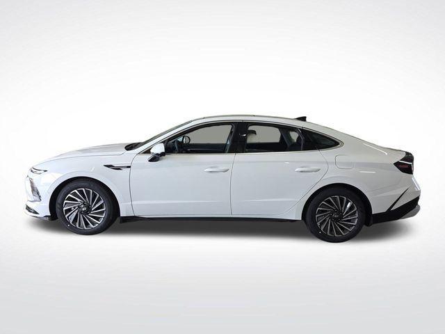 new 2025 Hyundai Sonata Hybrid car, priced at $38,638