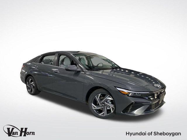 new 2025 Hyundai Elantra car, priced at $25,979