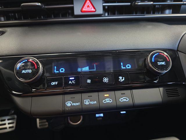 new 2025 Hyundai Elantra car, priced at $24,087