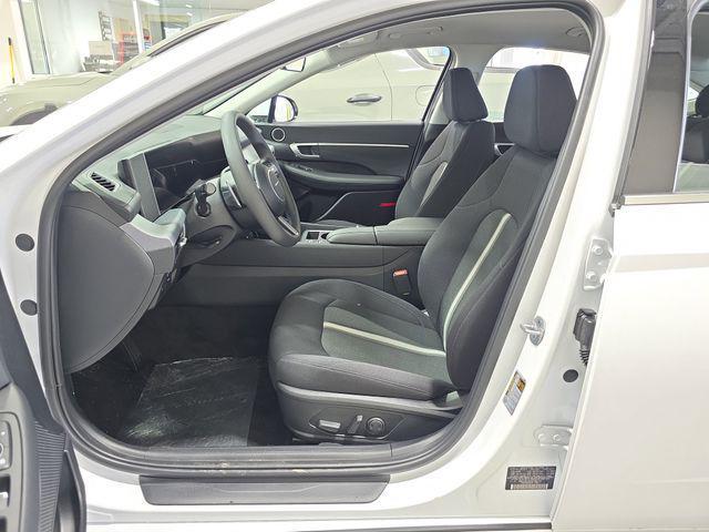 new 2025 Hyundai Sonata car, priced at $30,246