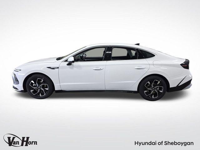 new 2025 Hyundai Sonata car, priced at $30,246