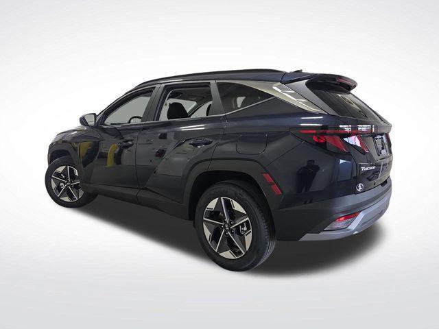 new 2026 Hyundai TUCSON Hybrid car, priced at $35,487