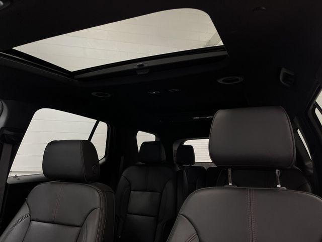 used 2023 Chevrolet Traverse car, priced at $38,495