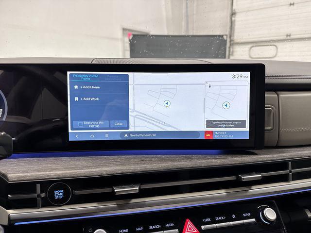 used 2024 Hyundai SANTA FE HEV car, priced at $38,895