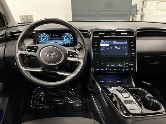 used 2022 Hyundai TUCSON Hybrid car, priced at $25,307