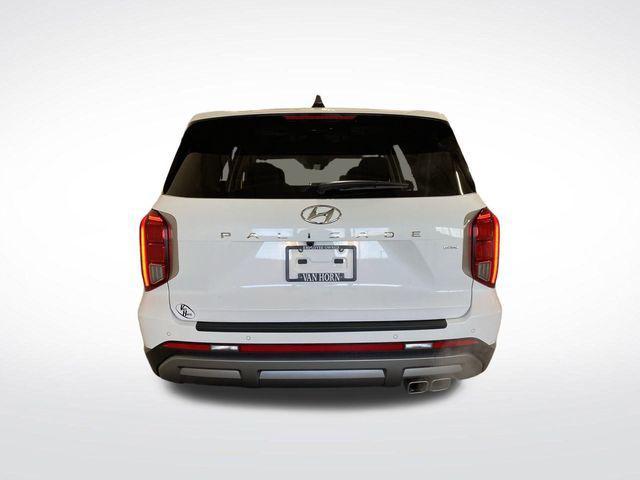 new 2025 Hyundai Palisade car, priced at $42,780