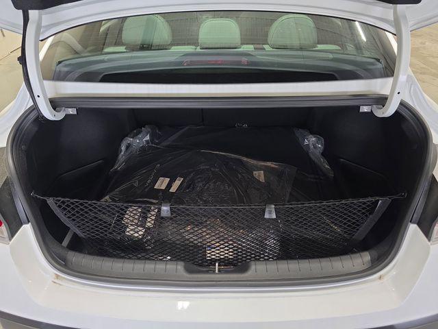 new 2025 Hyundai Elantra car, priced at $30,419