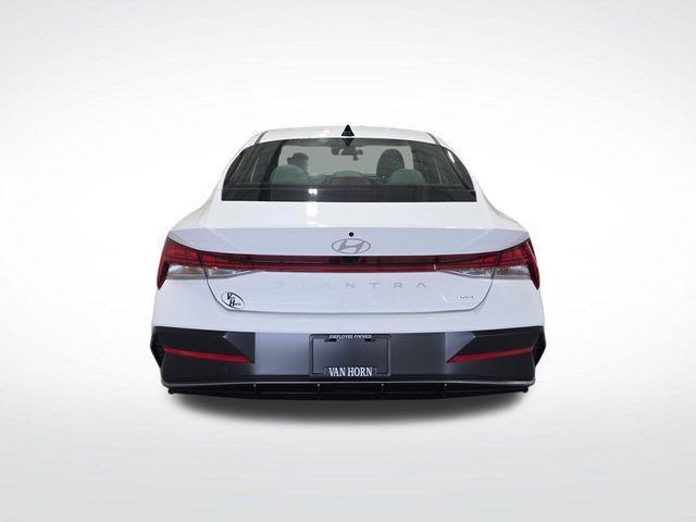 new 2025 Hyundai Elantra car, priced at $30,419