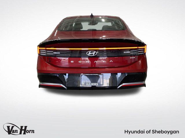 new 2025 Hyundai Sonata Hybrid car, priced at $32,019