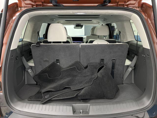 used 2025 Hyundai SANTA FE HEV car, priced at $44,953