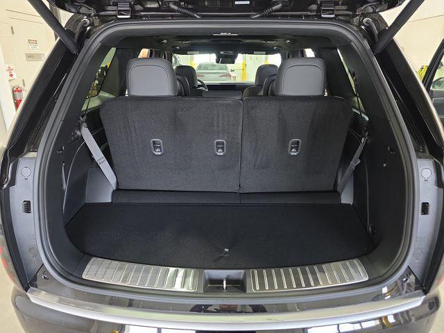 new 2026 Hyundai Palisade Hybrid car, priced at $59,935