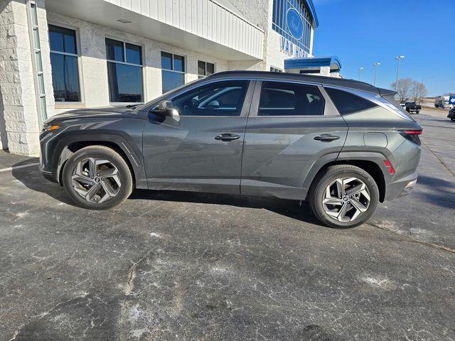 used 2022 Hyundai Tucson Hybrid car, priced at $24,651