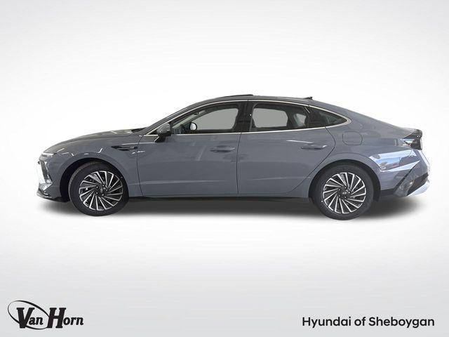 new 2025 Hyundai Sonata Hybrid car, priced at $38,121