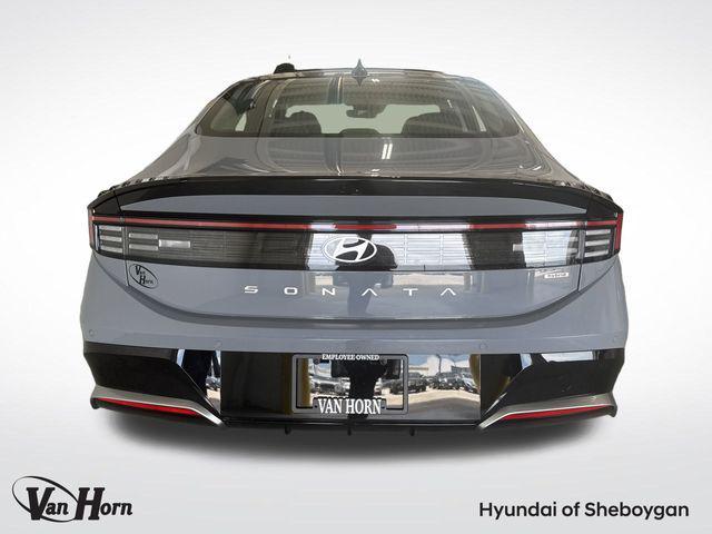 new 2025 Hyundai Sonata Hybrid car, priced at $38,121