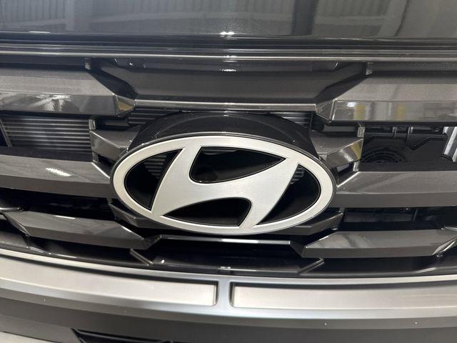 new 2025 Hyundai TUCSON Hybrid car, priced at $36,811