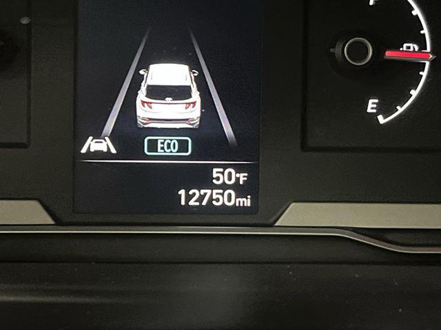 used 2024 Hyundai TUCSON Hybrid car, priced at $25,000