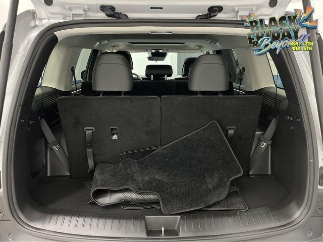 used 2024 Hyundai Santa Fe car, priced at $28,495