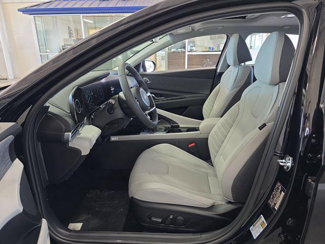 new 2025 Hyundai Elantra car, priced at $29,506