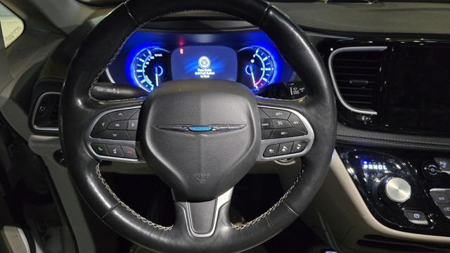 used 2021 Chrysler Pacifica Hybrid car, priced at $23,624