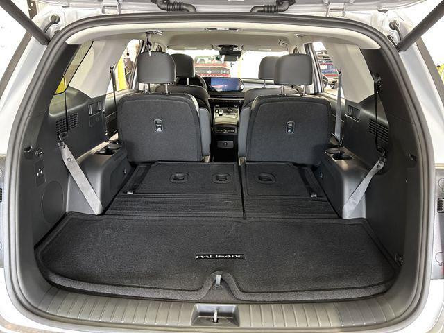 new 2025 Hyundai Palisade car, priced at $42,329