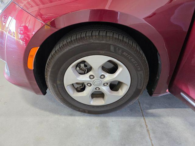 used 2017 Chrysler Pacifica car, priced at $16,496