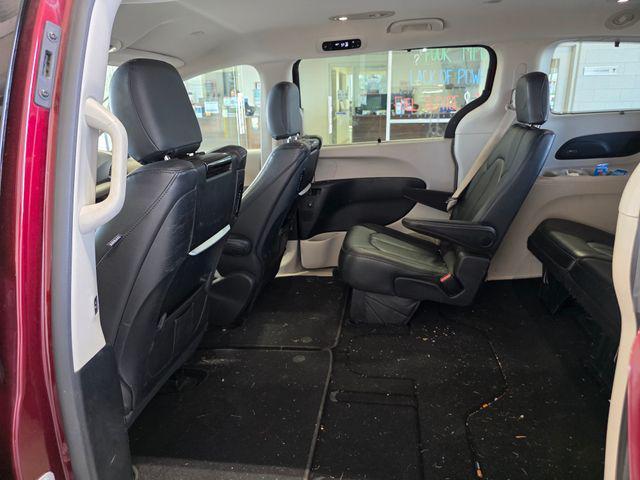 used 2017 Chrysler Pacifica car, priced at $16,496