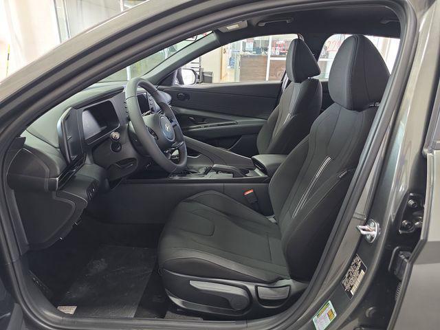 new 2025 Hyundai Elantra car, priced at $23,256