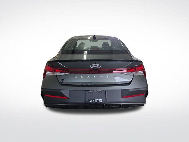 new 2025 Hyundai Elantra car, priced at $23,256