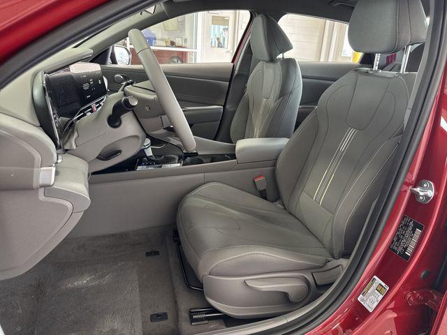new 2025 Hyundai Elantra car, priced at $28,625