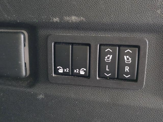 used 2023 GMC Yukon XL car, priced at $54,113