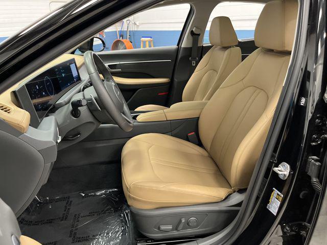 used 2025 Hyundai Sonata Hybrid car, priced at $30,364