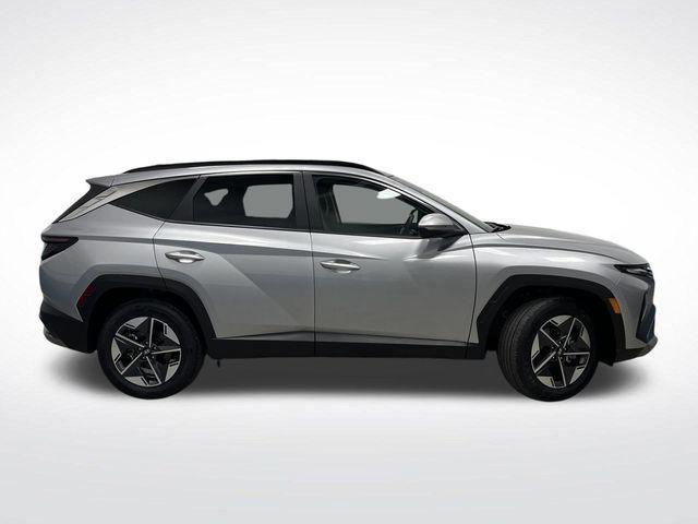 used 2025 Hyundai TUCSON Hybrid car, priced at $29,987