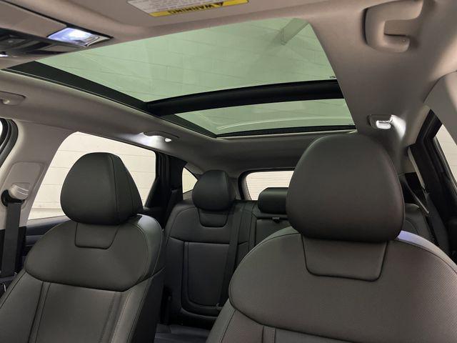 used 2025 Hyundai TUCSON Hybrid car, priced at $29,987