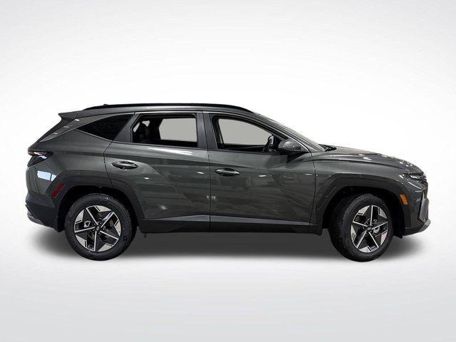 new 2025 Hyundai TUCSON Hybrid car, priced at $36,513