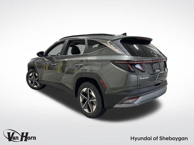 new 2025 Hyundai TUCSON Hybrid car, priced at $37,013