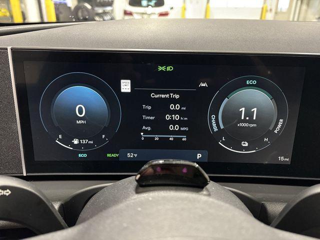 new 2025 Hyundai TUCSON Hybrid car, priced at $37,013