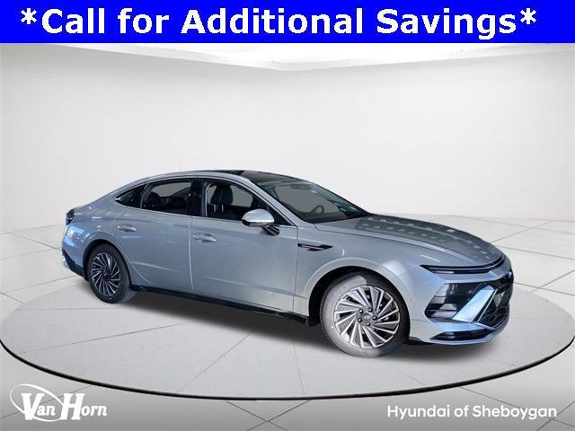 new 2025 Hyundai Sonata Hybrid car, priced at $37,828