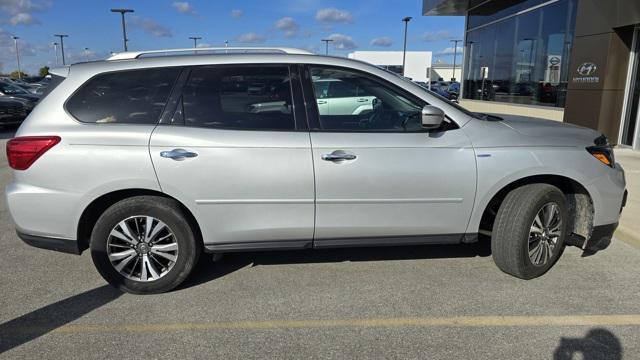 used 2019 Nissan Pathfinder car, priced at $17,886