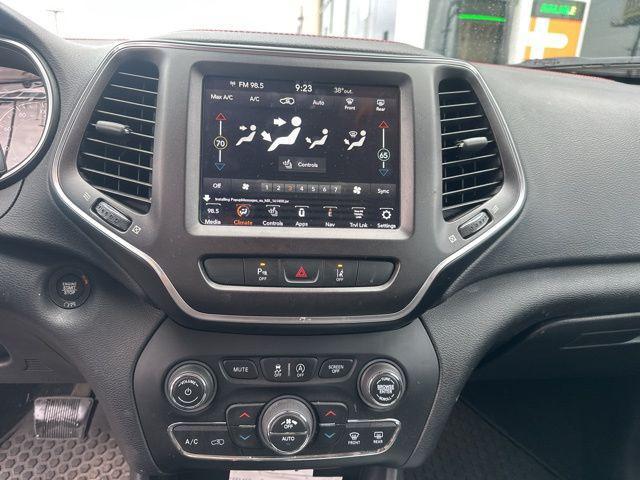 used 2021 Jeep Cherokee car, priced at $22,496